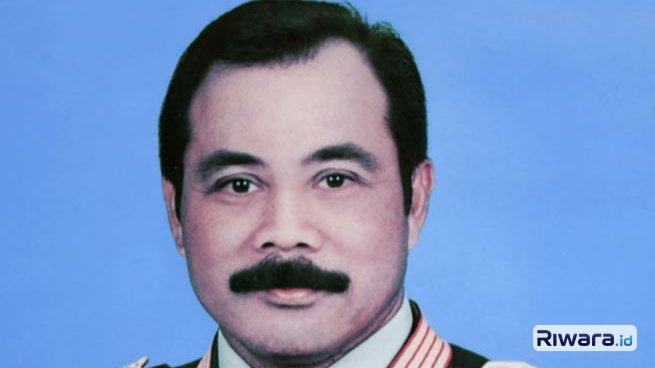 Almarhum Subagyo Hadisiswoyo